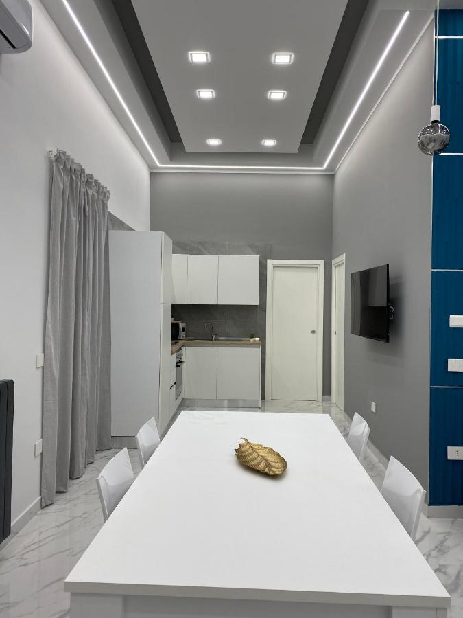 דירות One House פומפיי מראה חיצוני תמונה